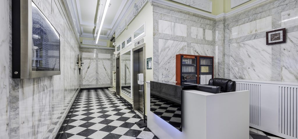 121 W 27th St interior