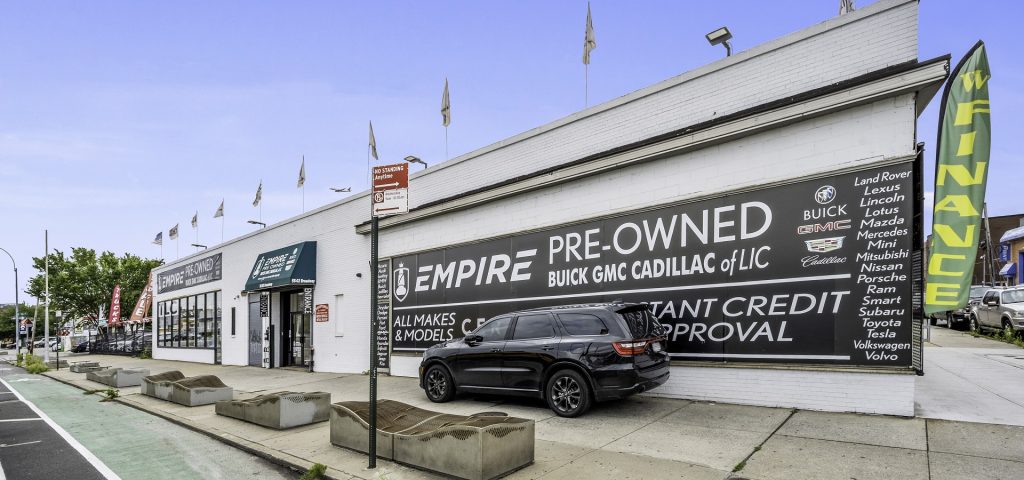 55-02 Broadway, Queens